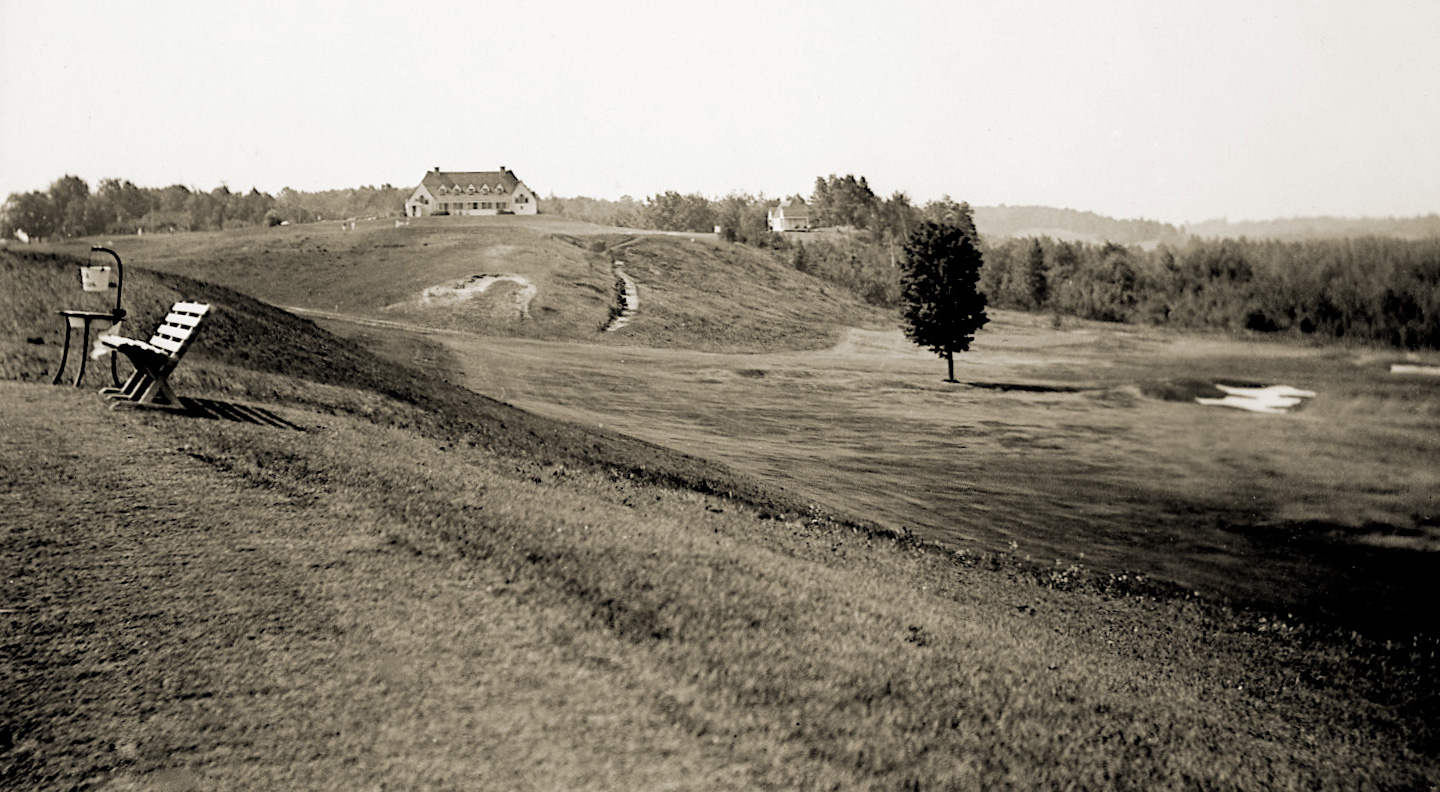 View of the Clubhouse from the 9th tee